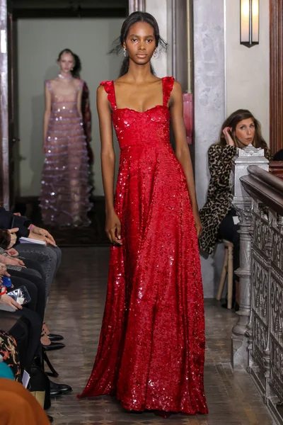 Look 53